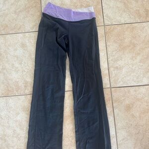 Lululemon Astro Pant with Purple Waistband